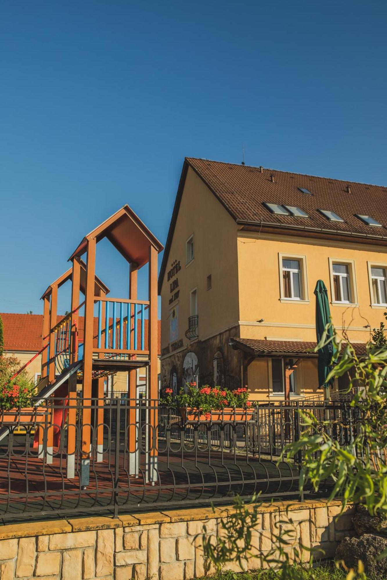 Hotel Lipa Bojnice Exterior foto