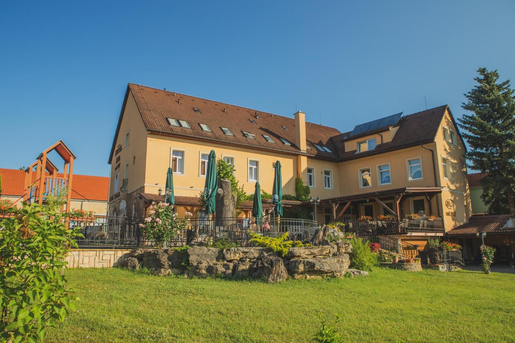 Hotel Lipa Bojnice Exterior foto
