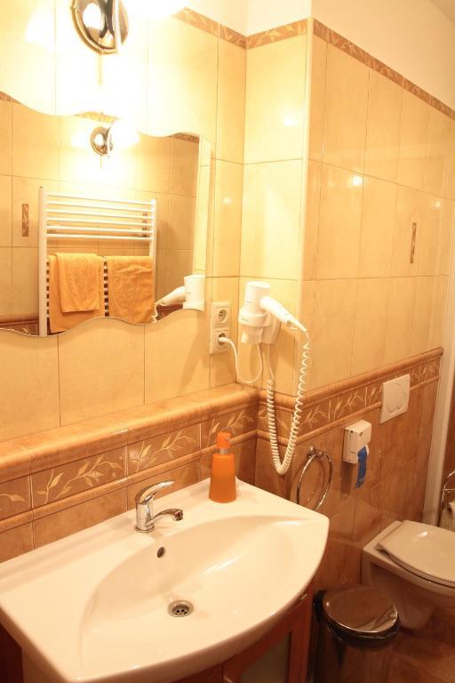 Hotel Lipa Bojnice Habitación foto